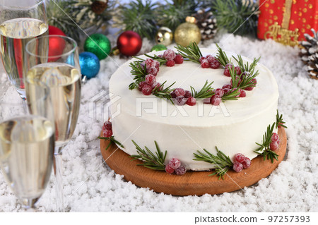 Cake for Christmas 97257393