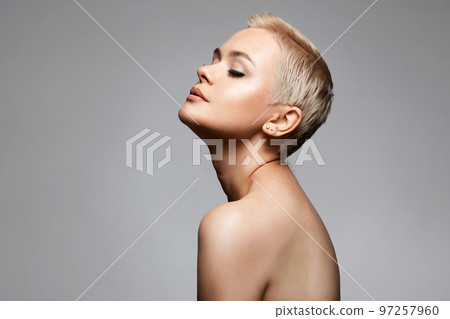 Short Hair Beautiful young woman. sensual girl with blond Hair Short Hair Beautiful young woman. sensual girl with blond Hair 97257960