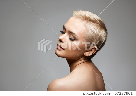 Short Hair Beautiful young woman. sensual girl with blond Hair Short Hair Beautiful young woman. sensual girl with blond Hair 97257961