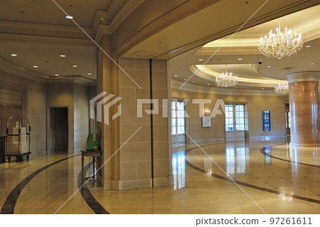 hotel bus departure arrival lobby hotel bus departure arrival lobby 97261611