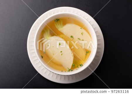 蘿蔔清湯 97263116