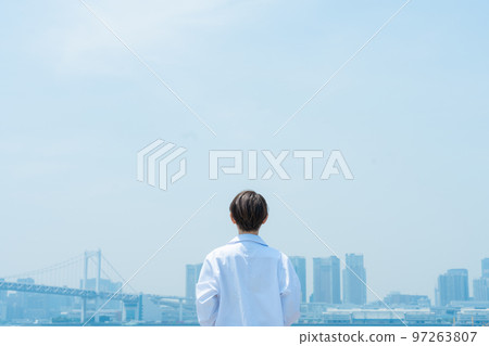 Doctor working in the city center (medical doctor) 97263807