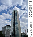高聳的建築 97263943