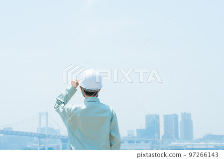 在城市工作的工人（工作服，工作服，工作人員，建築，建築，工作） 97266143