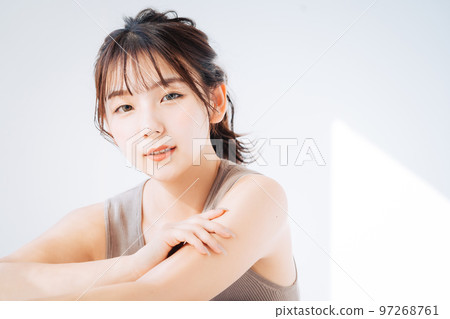 Beauty image 97268761