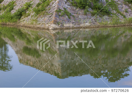 城堡廢墟,萩城遺址,護城河,水面,萩市,萩城,石牆,護城河,山口縣,日本,亞洲 城堡廢墟,萩城遺址,護城河,水面,萩市,萩城,石牆,護城河,山口縣,日本,亞洲 97270626