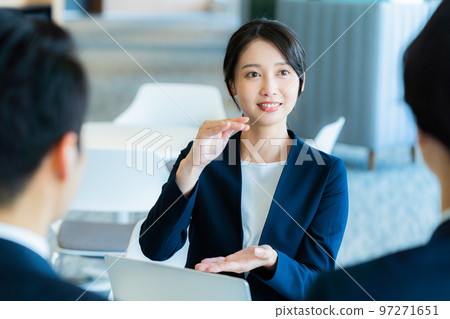 Business woman having business talks in the office "LINK FOREST" shooting cooperation 97271651