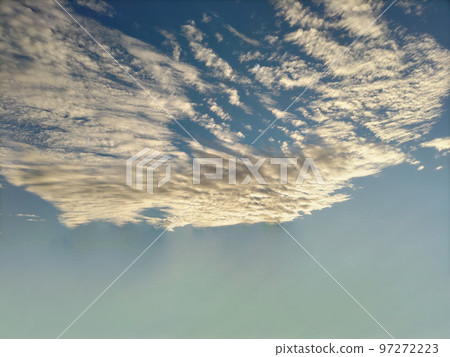 羊雲的藍天 97272223