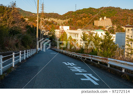 Gentle Slope Gentle Slope 97272514
