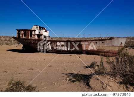 Panorama of ship cemetery near Moynaq at sunrise, Karakalpakstan, Uzbekistan Panorama of ship cemetery near Moynaq at sunrise, Karakalpakstan, Uzbekistan 97273945