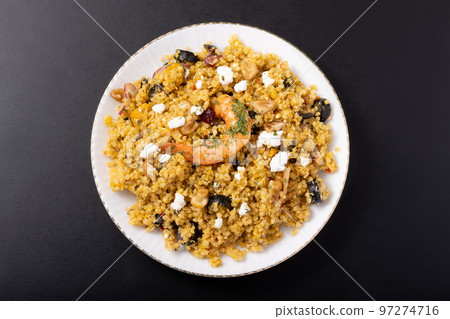 organic quinoa salad 97274716