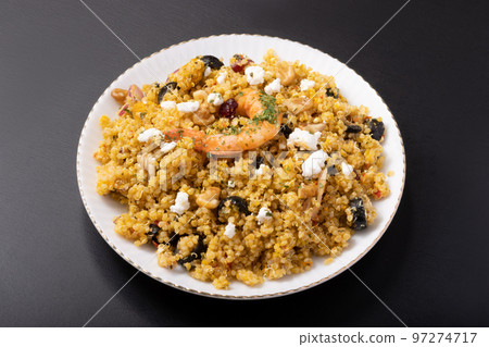 organic quinoa salad 97274717