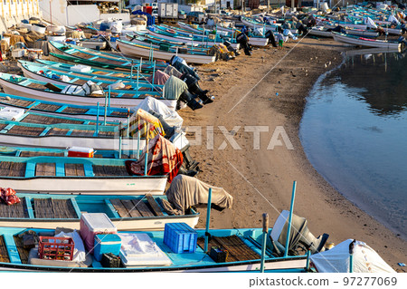 Traditional Omani architecture. Sidab Town near Muscat, Oman. Arabian Peninsula.  97277069