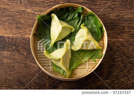 Green Ha Khao（蝦餃） 97283397