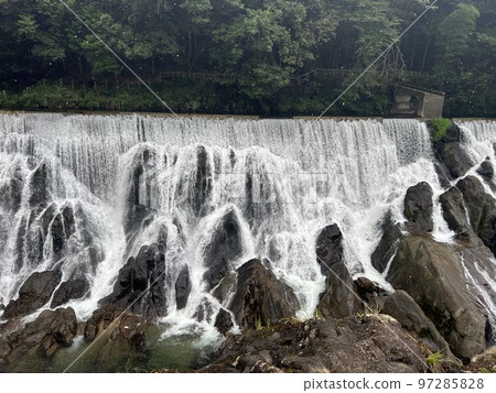 Nagashino dam 97285828