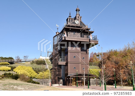 Expo 2005 Aichi Memorial Park Elevator Tower 97285983
