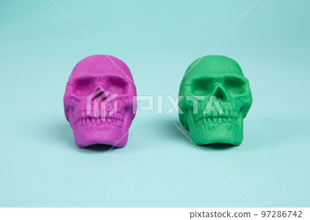 pink and green skulls 97286742