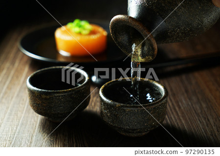 Poured sake and radish stew Poured sake and radish stew 97290135