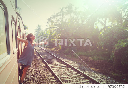 Girl in train 97300732