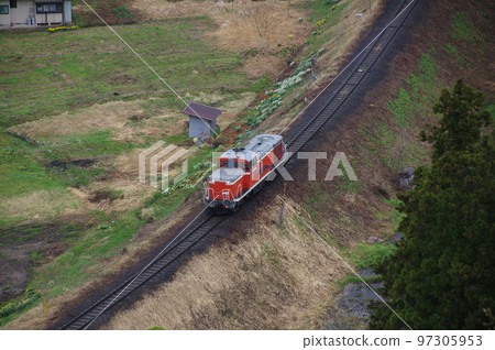 Atarizawa Line near Atarizawa Single locomotive forwarding Atarizawa Line near Atarizawa Single locomotive forwarding 97305953