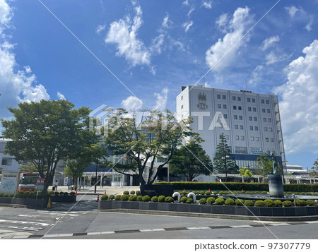 In front of JR Hachinohe Station Hachinohe City, Aomori Prefecture 97307779