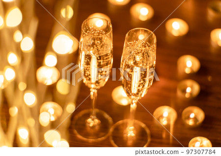 champagne candle champagne candle 97307784