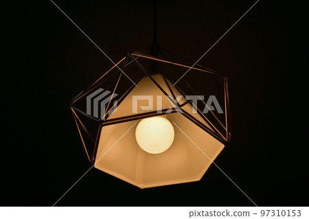 光 晚上 火 97310153