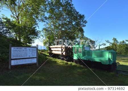 Shirabiso Kogen locomotive of the discontinued Toyama Forest Railway 97314692