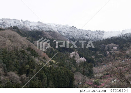 Higashi Chichibu Village Togenkyo with Remnants of Snow Higashi Chichibu Village Togenkyo with Remnants of Snow 97316304