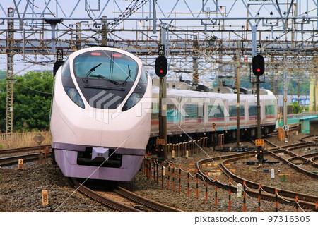 [JR East] Joban Line Kanamachi Station E657 Series "Hitachi" 97316305