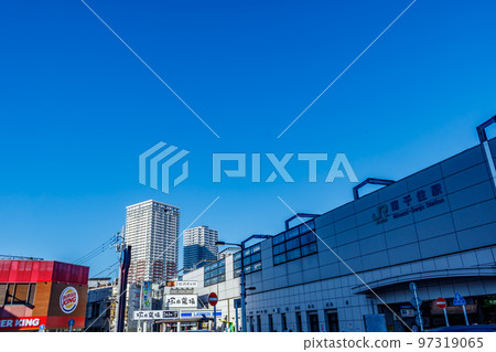 [Urban scenery of Tokyo] Urban scenery around Minami-Senju station 97319065