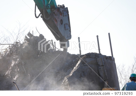 Demolition work using heavy machinery Concrete Demolition work using heavy machinery Concrete 97319293