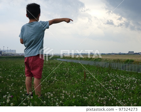 Iwate Hanamaki Airport A hill where you can see planes Iwate Hanamaki Airport A hill where you can see planes 97324273