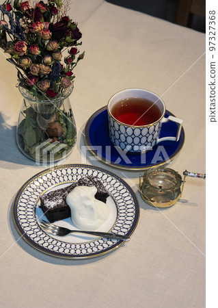 Teatime Gateau Chocolat 經典巧克力手工糖果糖果製作糖果情人節 Teatime Gateau Chocolat 經典巧克力手工糖果糖果製作糖果情人節 97327368