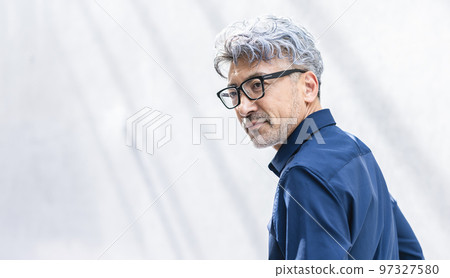 Male portrait 97327580