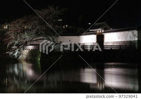 Odawara Castle Ohoriumadashi Gate Dobashi night view 1 97329041