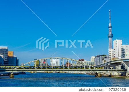 [Urban landscape of Tokyo] City view from Ryogoku Bridge 97329986