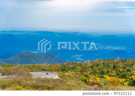 Zao Echoline, Komakusa-daira, autumn leaves, distant view of Sendai city Zao Echoline, Komakusa-daira, autumn leaves, distant view of Sendai city 97332111