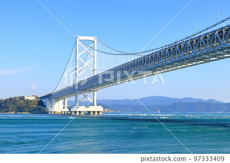 [Tokushima Prefecture] Onaruto Bridge and Whirlpools (Naruto Whirlpools) seen from a sightseeing boat 97333409