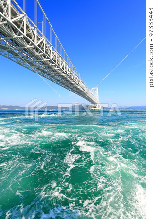 [Tokushima Prefecture] Onaruto Bridge and Whirlpools (Naruto Whirlpools) seen from a sightseeing boat 97333443