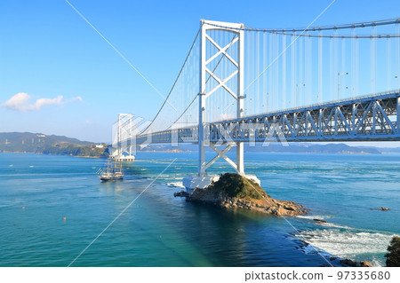 [Tokushima Prefecture] Onaruto Bridge and Whirlpools (Naruto Whirlpools) 97335680