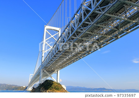 [德島縣]大鳴門橋和漩渦（鳴門漩渦） 97335697