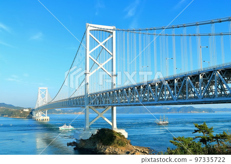 [Tokushima Prefecture] Onaruto Bridge and Whirlpools (Naruto Whirlpools) 97335722