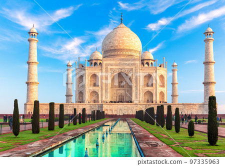 Taj Mahal Mausoleum, India most famous Wonder of the world 97335963