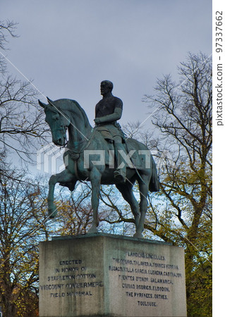 Equestrian Statue of Viscount Combermere, the prominent military 97337662