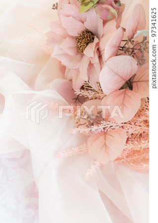 Christmas/winter image 97341625