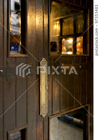 Tsukiji, a long-established cafe in Kyoto 97353483