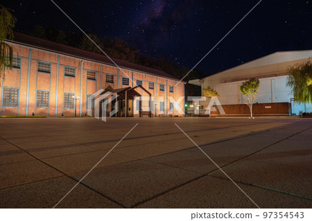 Maizuru Red Brick Park 97354543