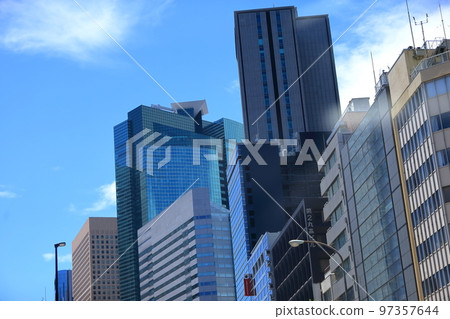 昭和通沿線的建築物 97357644