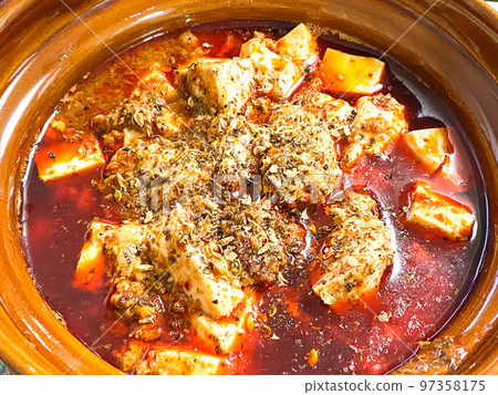 Chinese Sichuan Cuisine Mapo Tofu 3 (Earth Pot Mapo Tofu) Chinese Sichuan Cuisine Mapo Tofu 3 (Earth Pot Mapo Tofu) 97358175